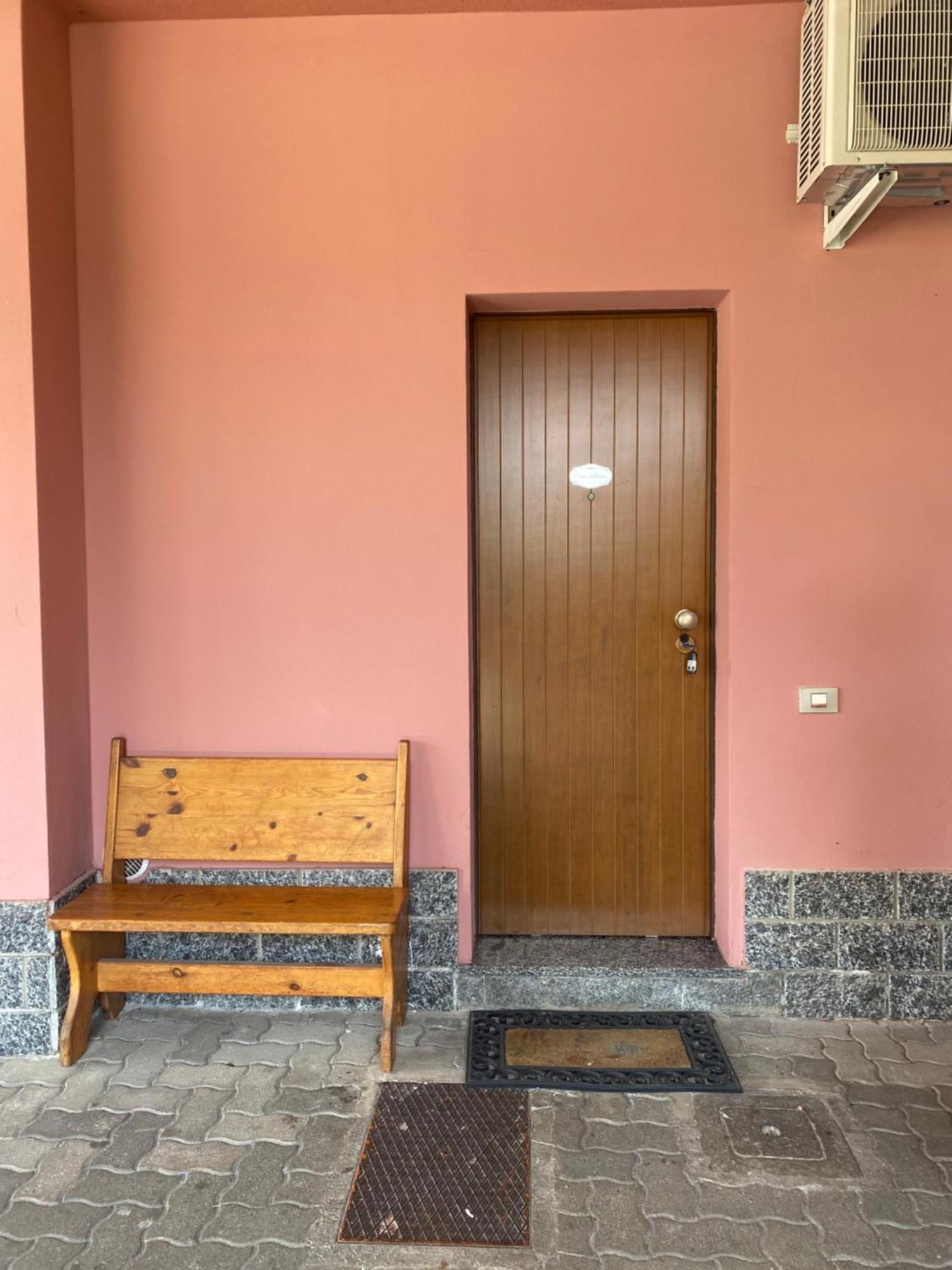 Casa Silvana ตูราเต ภายนอก รูปภาพ